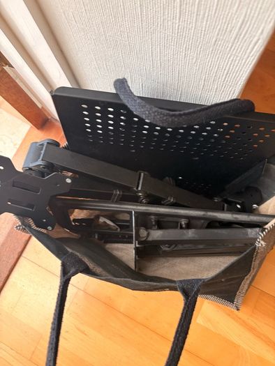 Monitor stand
