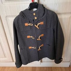 short/hip-length Levis coat  M size