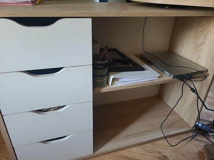 computer desk