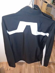 j lindeberg rain jacket