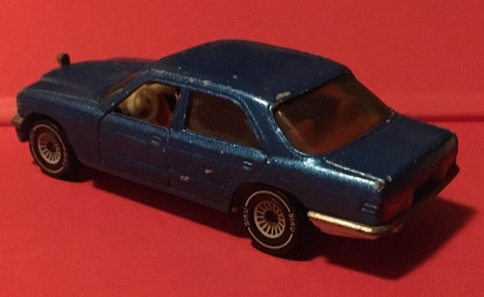 Siku Mercedes 500 SE