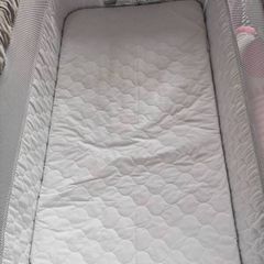 baby cot