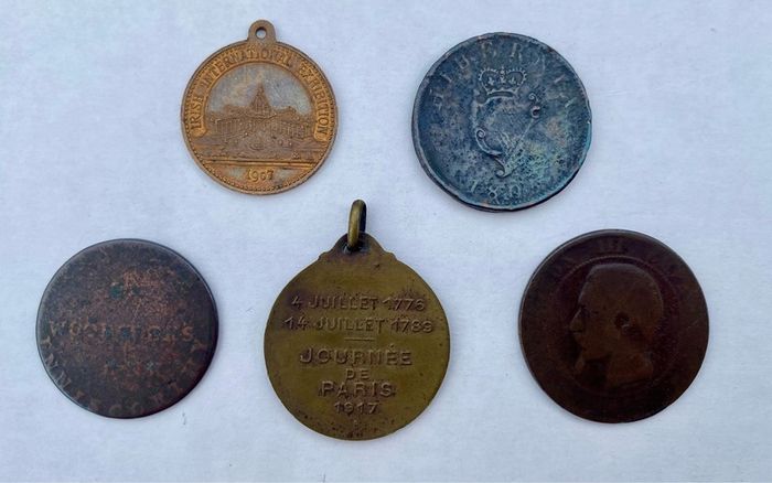Collection of 5 antique coins / medals -  1800-1907