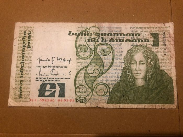 5 x Irish Pound B series