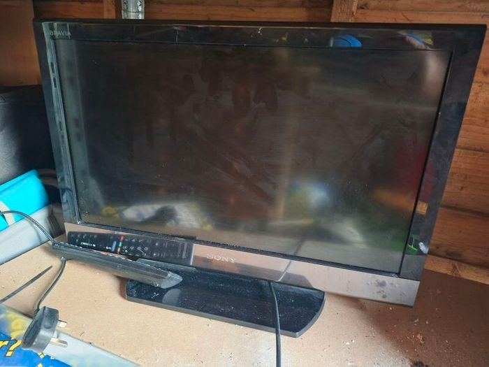 Sony Tv built in DVD player