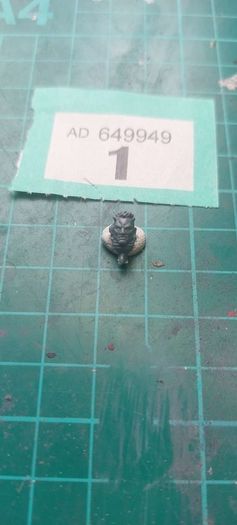 Warhammer 40K space marine heads singles