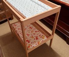 IKEA Sniglar changing table