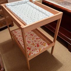 IKEA Sniglar changing table