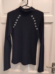 black long sleve ring design top size 12