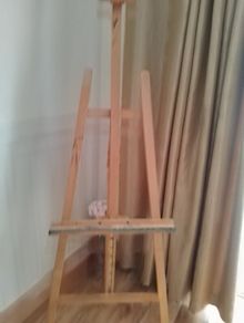 Artist Easel