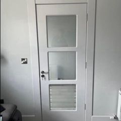 Pre finished doors (no painting needed)