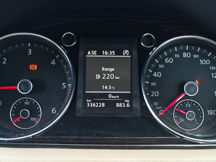 Volkswagen CC 2013, 2.0L, 140bhp Bluemotion Techno