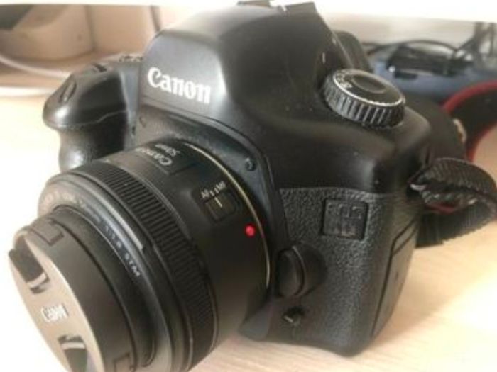 Canon Eos 5d + With Canon Ef Lens 50mm 1:1.8 Stm