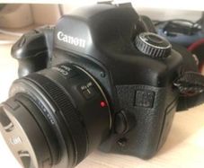 Canon Eos 5d + With Canon Ef Lens 50mm 1:1.8 Stm
