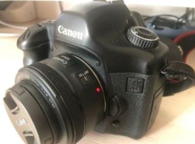 Canon Eos 5d + With Canon Ef Lens 50mm 1:1.8 Stm