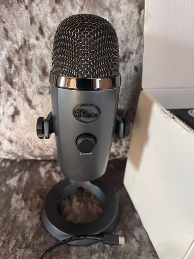 Yeti Nano microphone