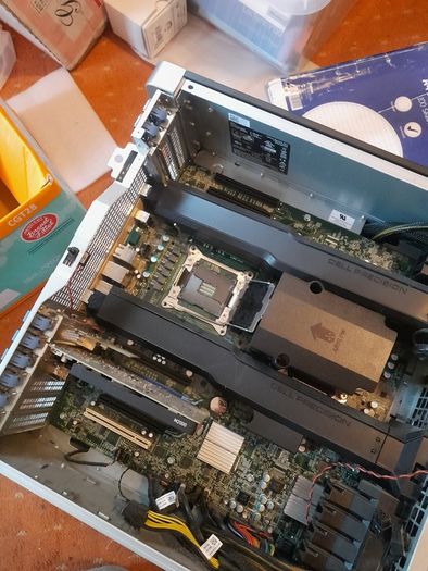 Dell Xeon 7910 Server