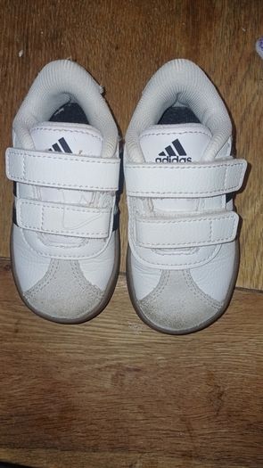 adidas infant size 5