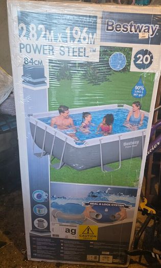 Bestway Power Steel Rectangular Pool.