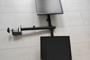 2 x LG 22 inch monitors with arms mount to the desk quick sale