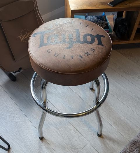 Taylor - Guitar Stool