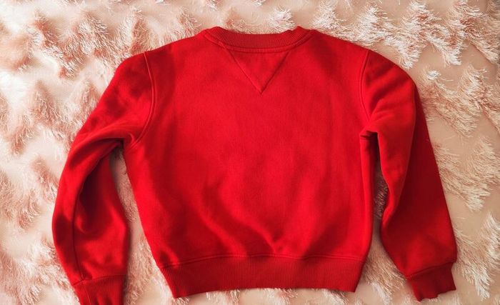 Tommy Hilfiger girls jumper 140cm