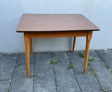 Formica Table