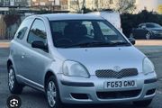Toyota yaris breaking