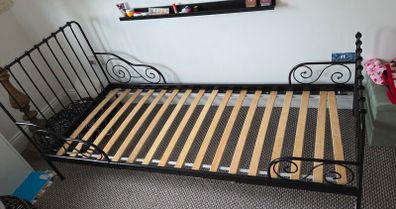 Ikea extendable single bed frame 80x200 cm with foam mattress