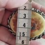 Vintage Fragonard Oval Porcelain Brooch. Image 4