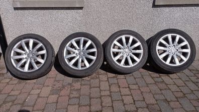 Set of 4  x 19 inch alloy wheels of an Audi  Q5