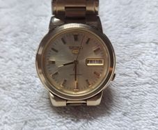 seiko 5 auto watch