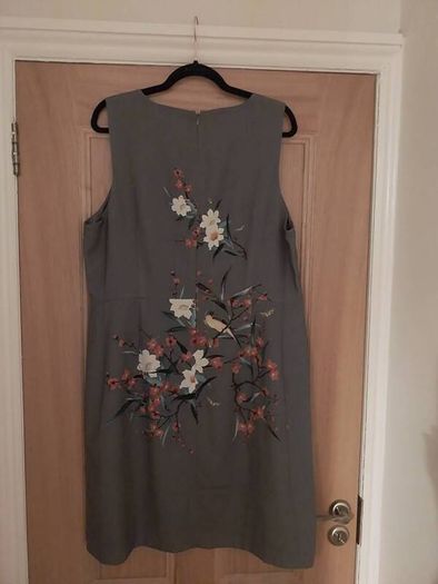 Rowan Avenue dress.