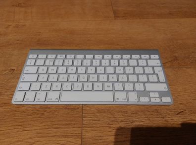 Apple wireless / magic keyboard A1314