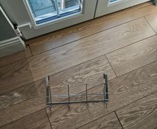 door clothes hanger