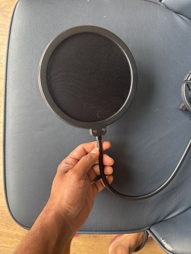 pop filter and mic holder