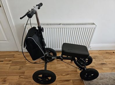 Knee Scooter with Pumped Wheels - perfect condition