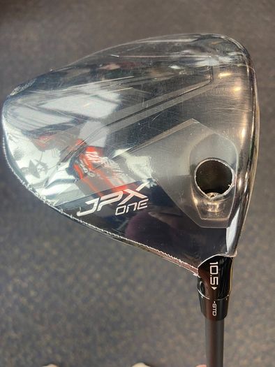 Mizuno JPX one driver brand new
