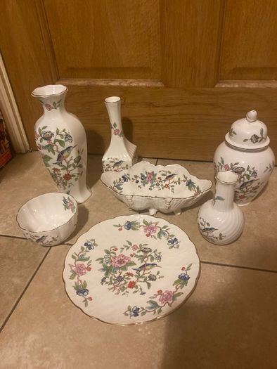 anysley Pembroke free postage