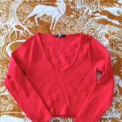 Women's top red