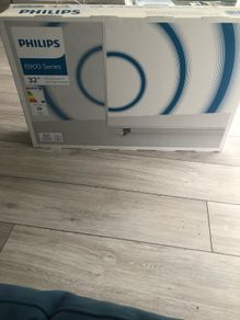 New Philips 32inch smart tv with ambilight