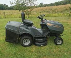Ride on mower