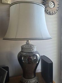 Large Ornate lamp 30 euro
