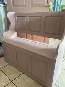 Solid pine bench with storage