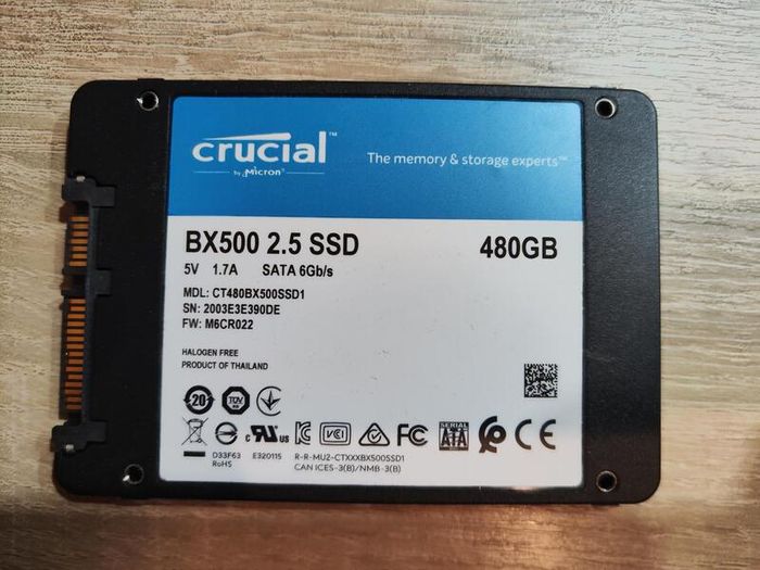 SSDs Crucial 500 GB
