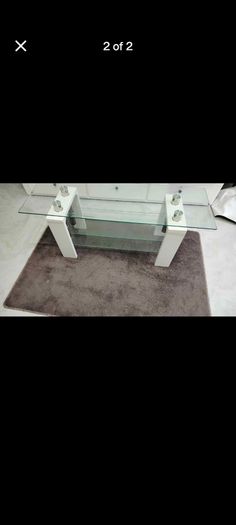 coffee table and rug