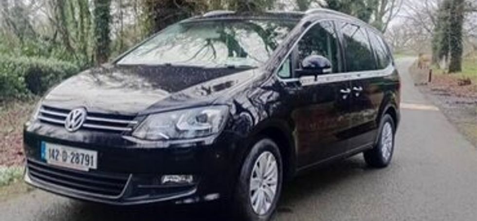 Volkswagen Sharan (Automatic)7seater