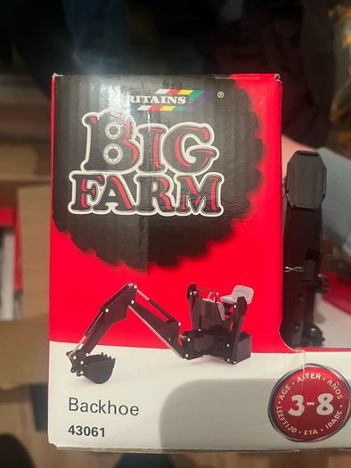 MODEL Backhoe Loader 1:16