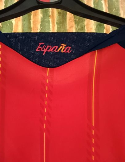 Spain 2026 Home Jersey. Asian Size 4XL- Similar to EU - XXL. Slim Fit - Width:59cm, Length:75cm. New With Tags. Open to Offers.