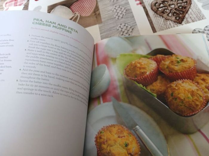 The Hummingbird Bakery Cake Days Recipe Book